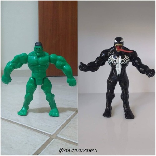 Venom que fiz sob encomenda! Desse Hulk de camelô e uma cabeça do Venom que, por acaso,