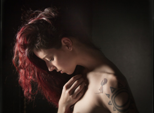 camdamage:  reverendbobbyanger:  A visit this week from Camille. Model, Cam DamageImages, Reverend Bobby Anger Follow Cam herehttp://camdamage.tumblr.com/  and where is the body