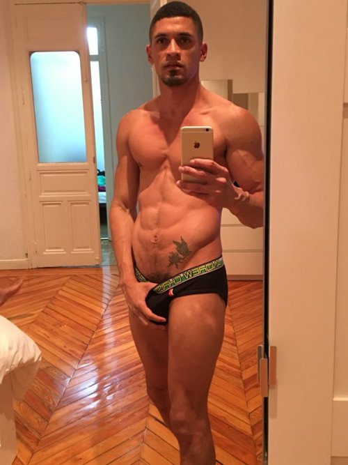 colungafrank:   Ibrahim Moreno  