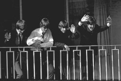 sgt-peppers-blog:  The Beatles waving to over 300,000 fans in Adelaide, Australia 1964. 