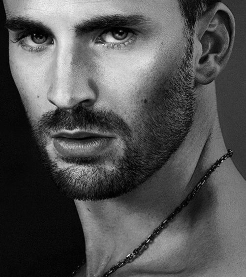 Chris Evans. B+W.