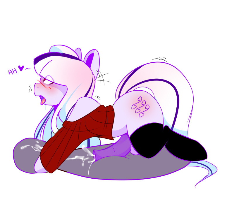 ask-fabulousjin:  i wanted to draw the body pillow lol -w- /NSFW/  Unf~