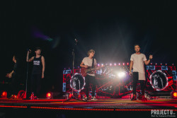 direct-news: One Direction during OTRA Tour in Sidney (x)  