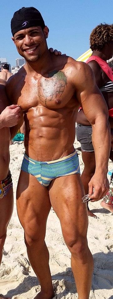 pooky24:  brazilmen:   brazilian escort Douglas Ferraz brazilmenblog.blogspot.com.br