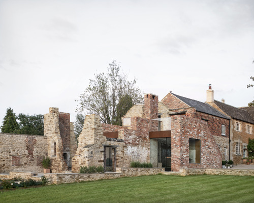 keepingitneutral:The Parchment Works House, Gretton, Northamptonshire, England,Will Gamble Architect