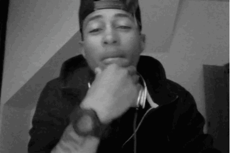 isaiahdior:  failed attempts at being attractive while smoking = me lmao, save me.