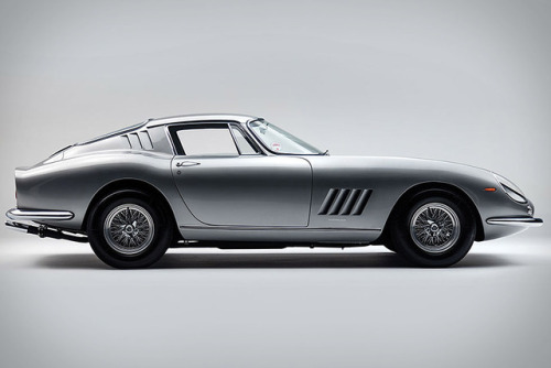 utwo:  1965 Ferrari 275 GTB© Alexander Lendrum