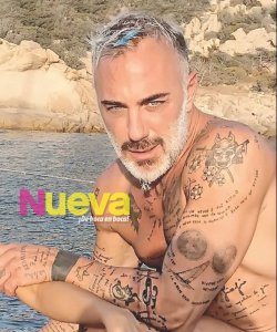 guevonrosa:  exxquenta:  #GianlucaVacchi #milionário  😍Daddy Gianluca Vacchi 😍