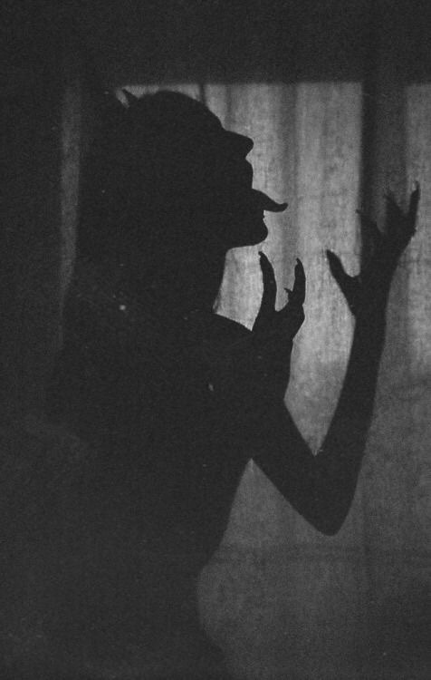 grunge-k:I’m meaner than my demons
