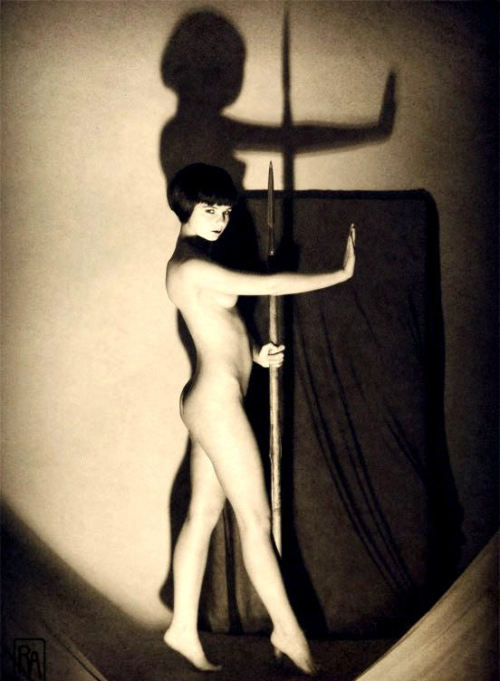 mudwerks:Louise Brooks porn pictures