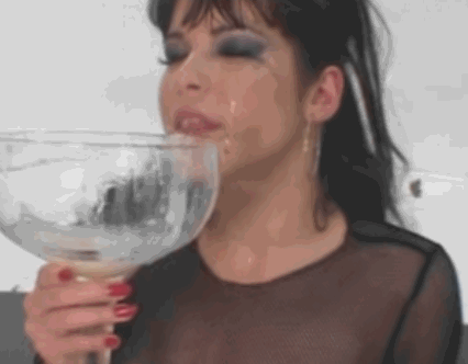 girlswithcuminthemouth:  Being on a healthy diet.  