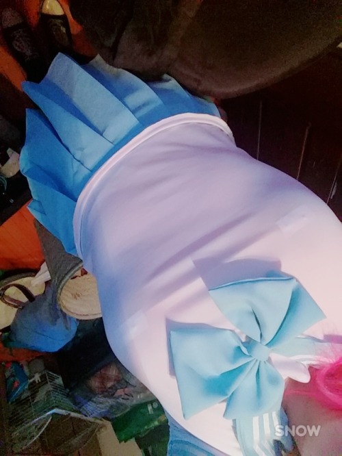 wastedchocolatex: More school uniform