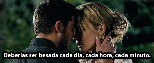 soyunosotememe-grr:   “Todos tienen su propio destino, pero no todos deciden seguirlo,