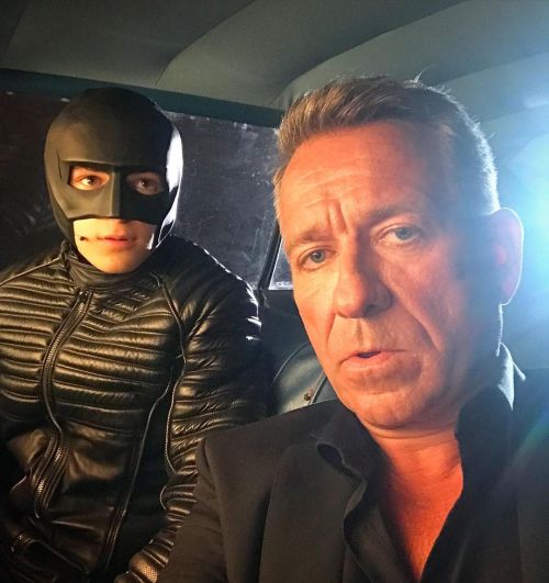 [Sean Pertwee] #tbt When I used to fire  @davidamazouz out of a cannon #gotham
