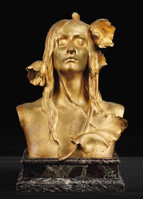 Ophelia.c.1900.Gilt bronze on marble plinth 42.5 cm high.Source : Christies.Art by Maurice Bouval.(1