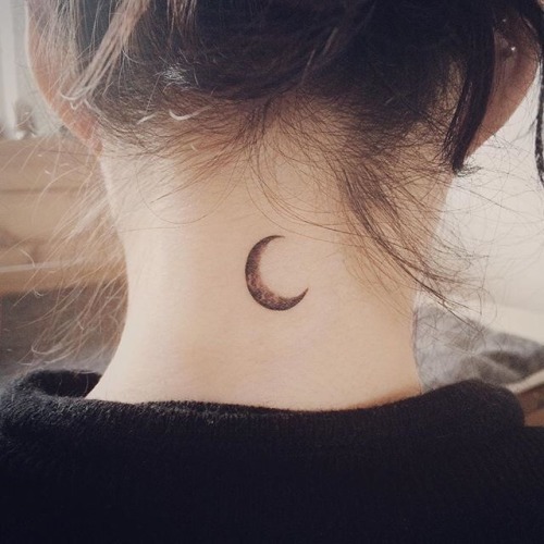 tatoos-and-piercings:Moodboard : Moon tattoos inspiration