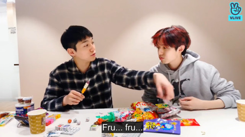 lq-sungjin:Sungjin teaching Jae about American candy