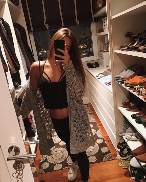 http://streetgrl.tumblr.com/post/160453606037