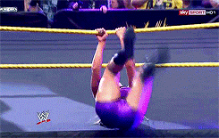 Aside from Paige, Emma is my favorite NXT Diva! That dance XD so funny! Her entrance