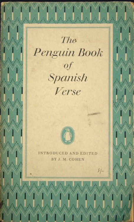 dustjacketlust:International poetry from Penguin.