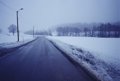 goingonsoeasily:  Blue mist by Frederik Floor on Flickr.