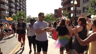 thornescratch: Braden Holtby doling out beads and high fives and general good vibes. (Source)