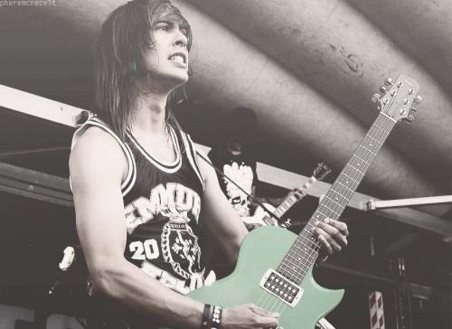 XXX pheremcnecvlt:  Vic Fuentes   favorite facial photo