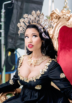all-nickiminaj:  Nicki Minaj bts MTV EMA’s 2014 photoshoot 