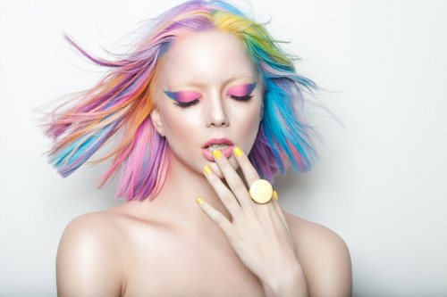 XXX limecrime:  Rainbow hair, LOVE!  photo
