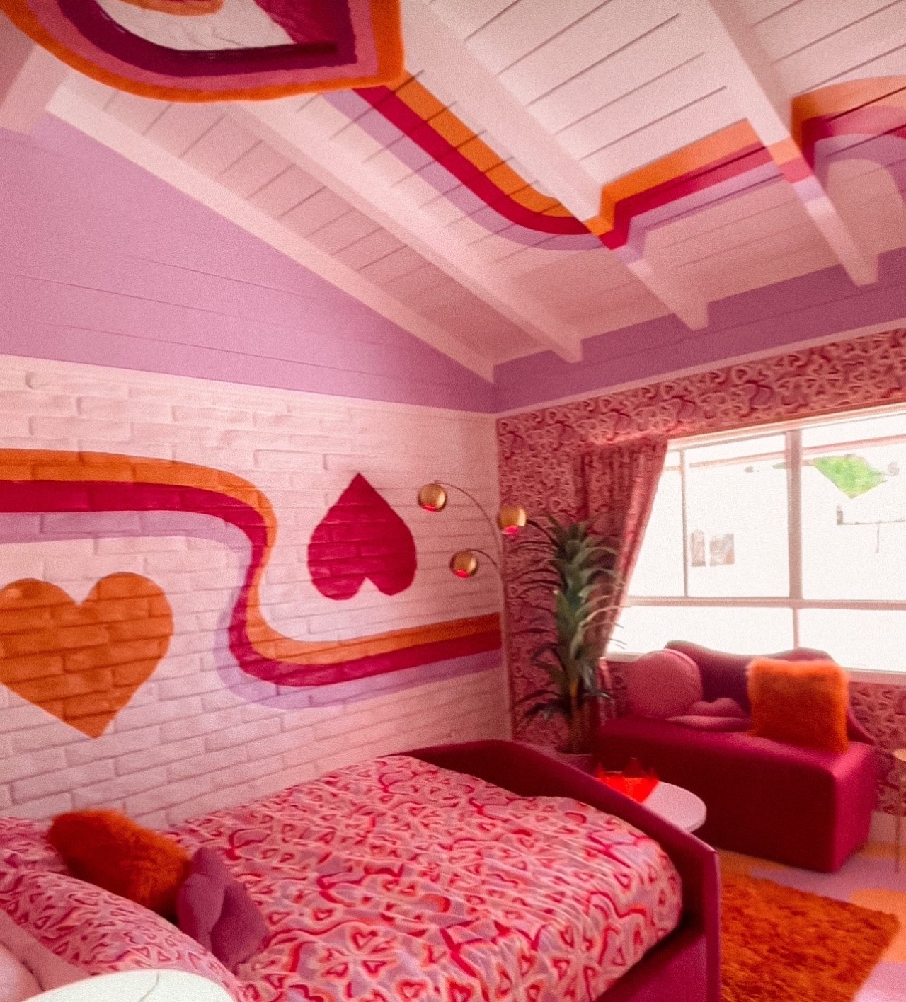 chismosavirus:trixie motel lesbian room!!!!!