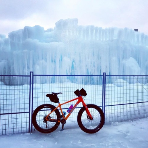 ridewithfroth: The Ice Castles in Excelsior! Worth the trip if you haven’t gone!  #icecastles #icesc