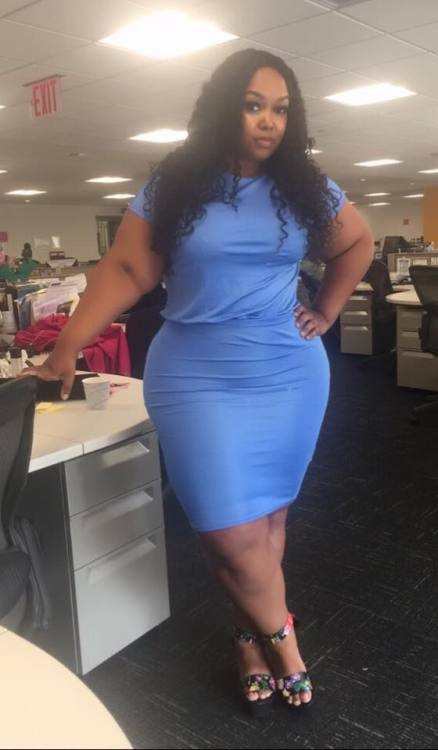 gurillaboythamane:  bustans7ii:  Hey beautiful  SEXY BAD BITCH