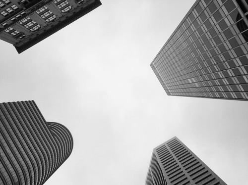 Hi Minneapolis. Love you. #minneapolis #architecture #blackandwhite #downtown #lookup #lookingup (at