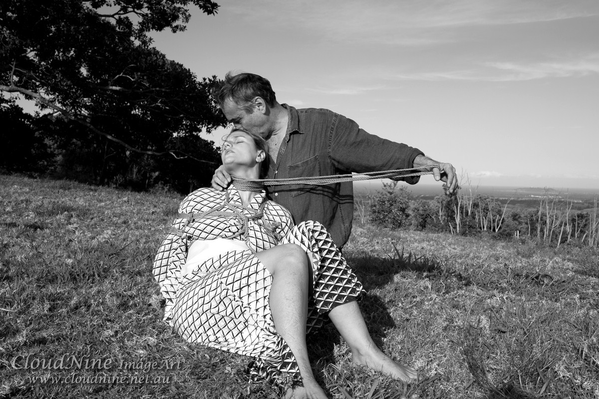 123avalon:  Beautiful Fig tree - Model Dealande - Rope: Avalon - Photo: Cloud Nine