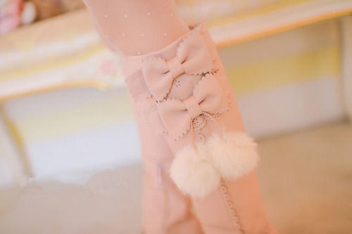 Bowknot rabbit ball high-heeled boots - Pink or White (free shipping)  |  Use code “himicandy5&ldquo