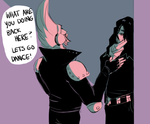 hardisonparker: sassafrascats: headcanon that aizawa is a better dancer than mic  @transaizawa 