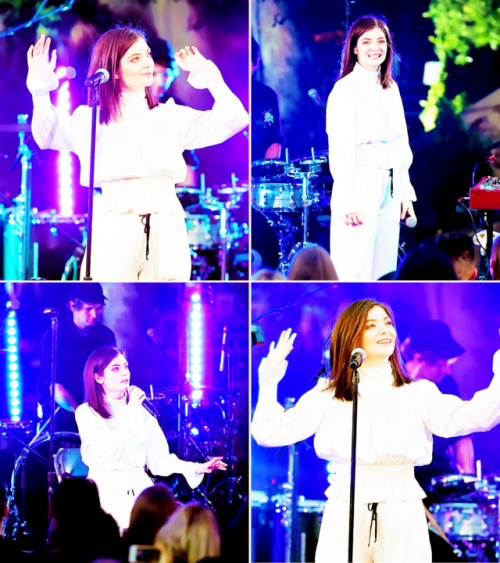 lordehd: Lorde performs at the Houdini Estate