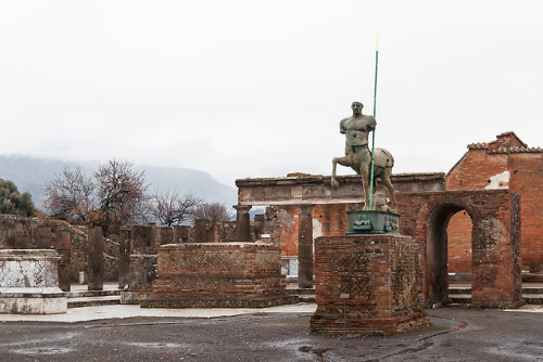 Centaur by Igor Mitoraj at the ruins of Pompeii, ItalyPompeii |  Ancient ruins | Sculpture