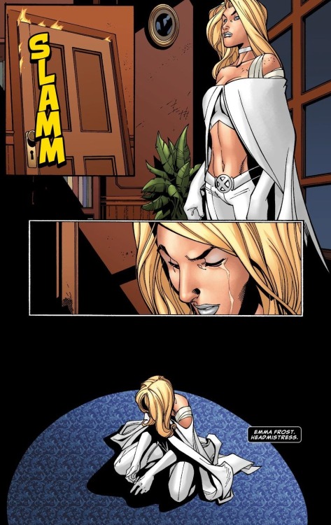 panels-of-interest:Emma Frost vs. Ms. Marvel.[from New X-Men (2004) #28]