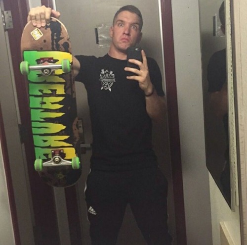 in2str8guys: Str8 Marine Guy - Corey. (21, 6’ 1”, 183 lbs, 7”, top)