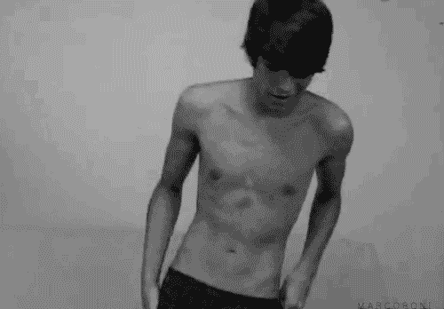 🐧 You Must Be Gay+ To View This Blog*