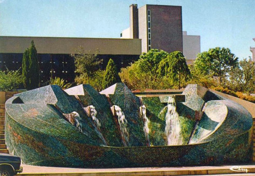 retrogeographie: Draguignan (Var), la maison de la culture.