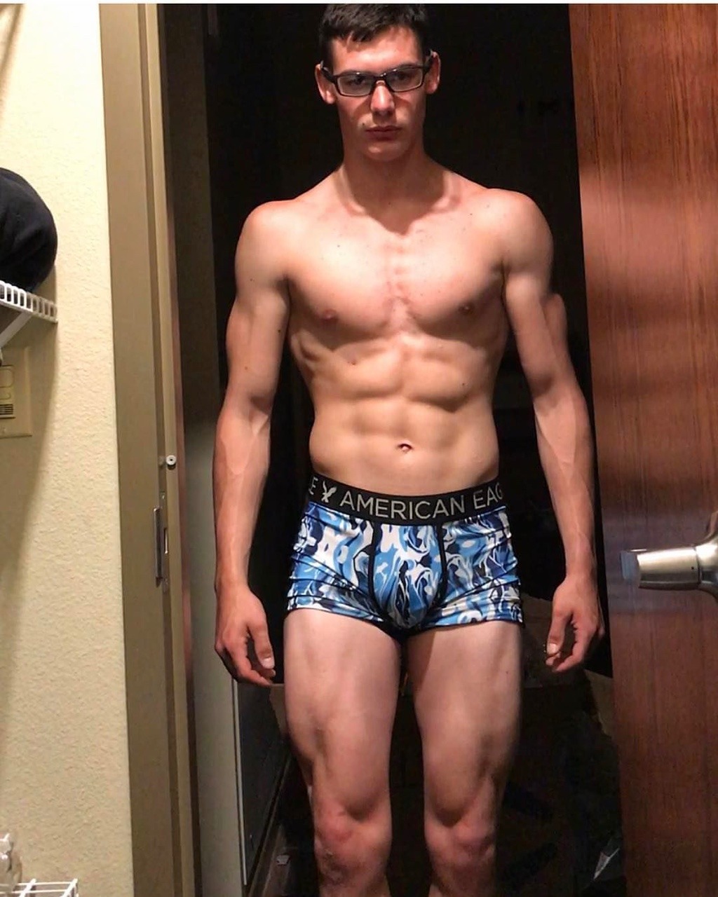 nike-pro-combat:  #Fetish #Underwear I love you Underwear @bulgeingcrotch69 @bulge-xlbigdick