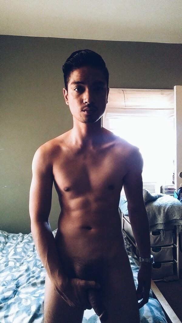 zackzafriel:  puteramart: henson71:  Great position  Mantap  nice!