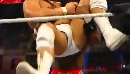 Bo Dallas slight sac exposure (X)