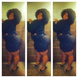 iluvbbwass:  Lick lick lick allover her thick thick thick Boooooooooooooooooooooooooooody #iluvbbwass