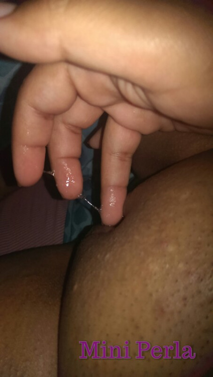 miniperla:  Videos at http://miniperla.clipvia.com