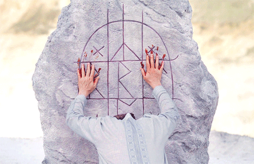 tennant:  Nature just knows instinctively how to stay in harmony. It’s mechanical. Everything doing its part. Midsommar (2019), dir. Ari Aster 