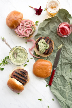 guardians-of-the-food:  Grilled Lamb Burgers