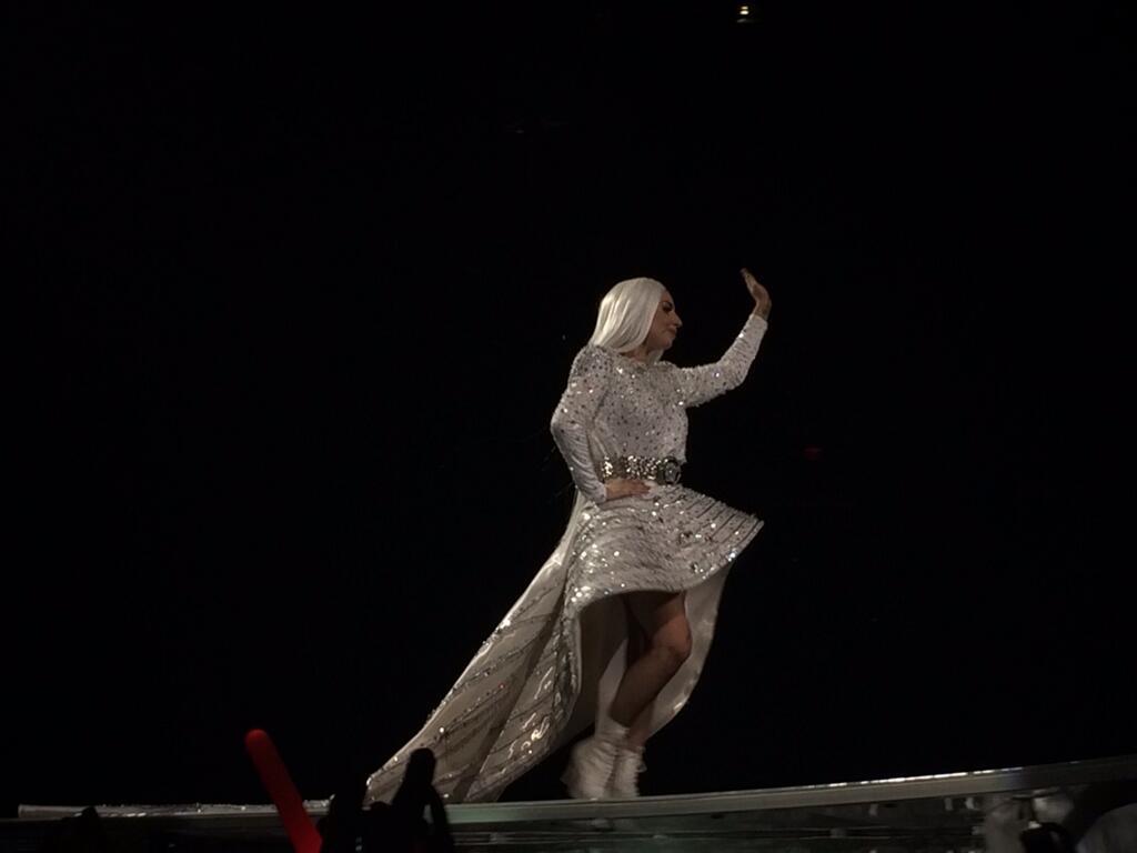 ladyxgaga:  May 4th, 2014: Ending the artRAVE in Ft. Lauderdale, Florida with ‘Gypsy’